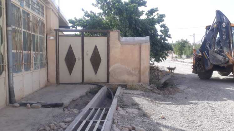 ادامه روند بازگشایی معابر شهر کرسف